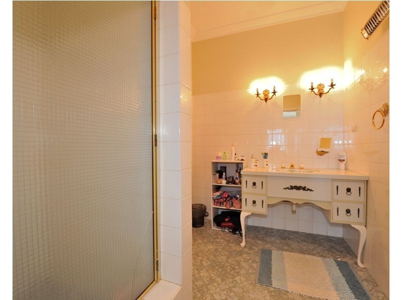 44 Warnbro Beach Road, Safety Bay WA 6169