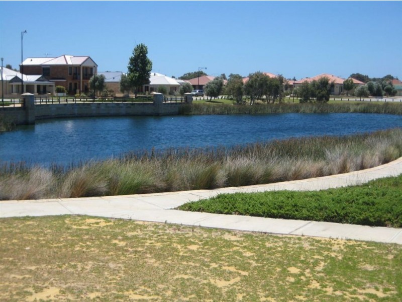 1 Renegade Path, Rockingham WA 6168