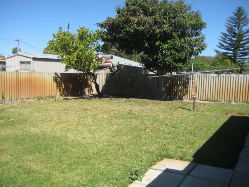 23 Kitson Street, Rockingham WA 6168