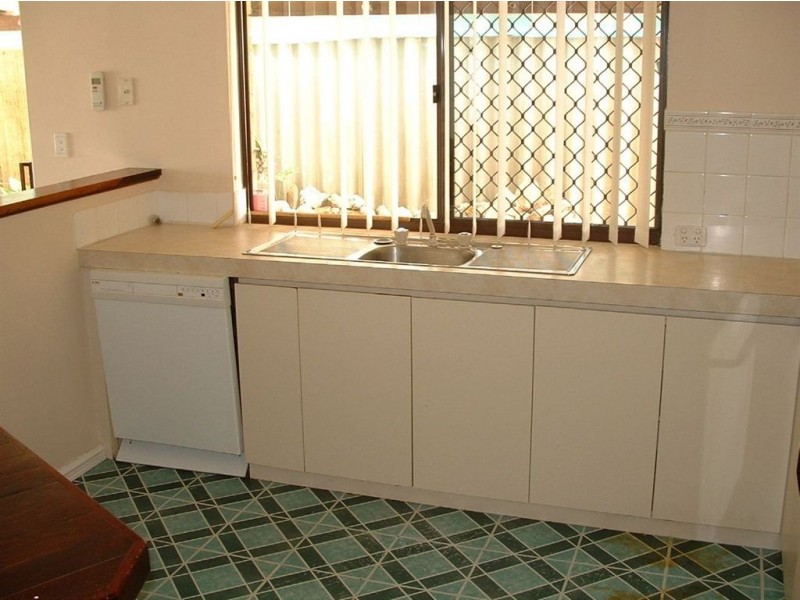 24 Mends Way, Waikiki WA 6169