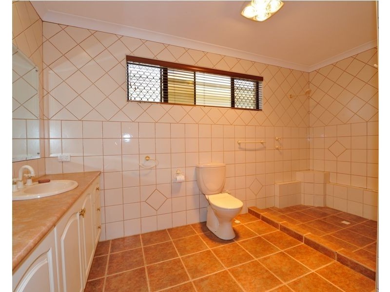 144 Safety Bay Road, Shoalwater WA 6169