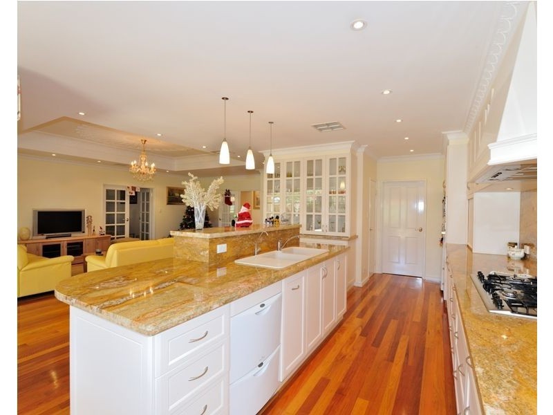 25 Thorpe Street, Rockingham WA 6168