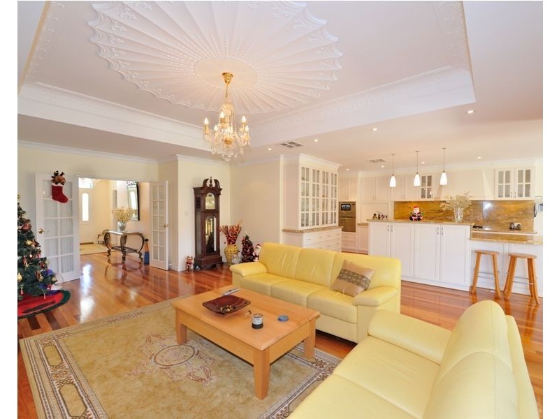 25 Thorpe Street, Rockingham WA 6168