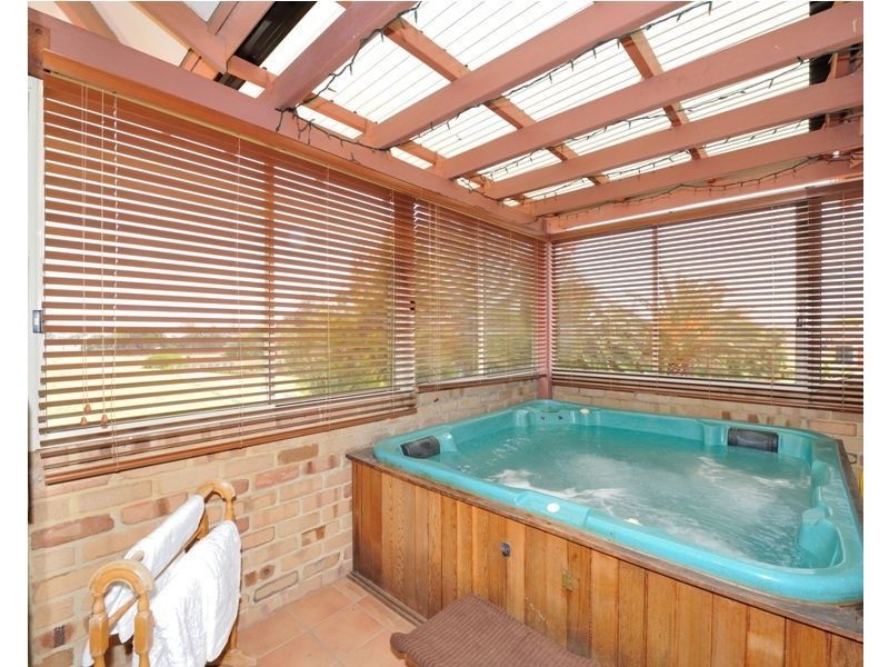 27A Esplanade, Rockingham WA 6168