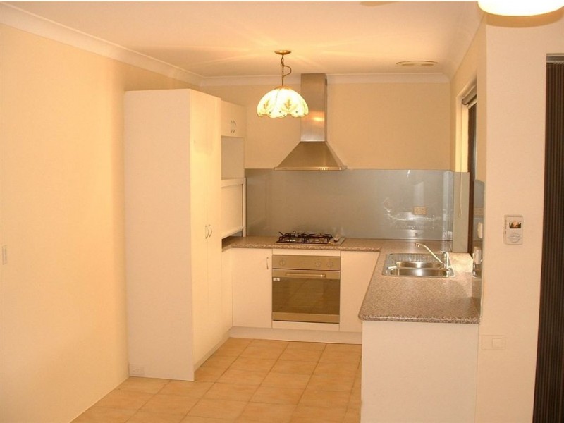 32 Solquest Way, Cooloongup WA 6168