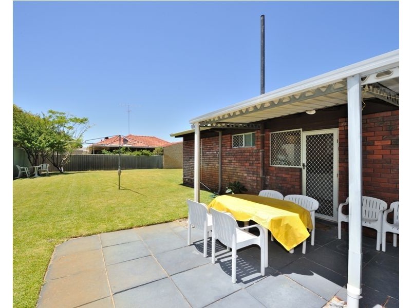 22 Seaforth Road, Shoalwater WA 6169