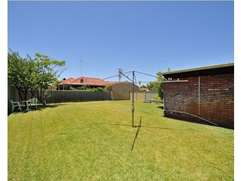 22 Seaforth Road, Shoalwater WA 6169