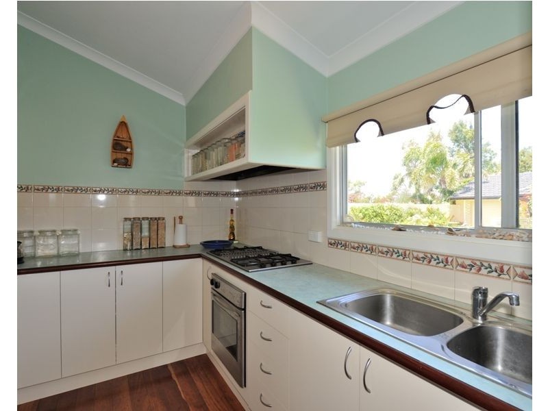 19 Liverpool Street, Shoalwater WA 6169