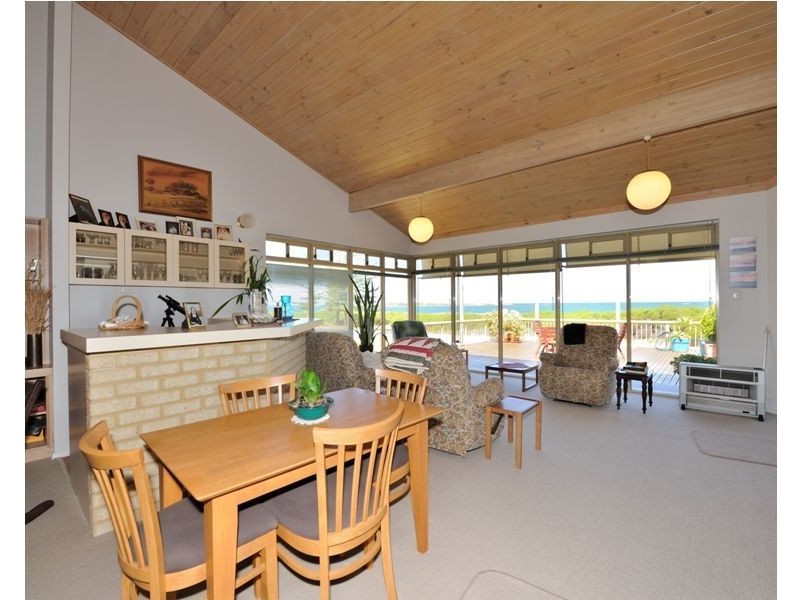88 Arcadia Drive, Shoalwater WA 6169