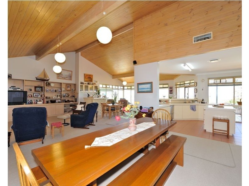 88 Arcadia Drive, Shoalwater WA 6169