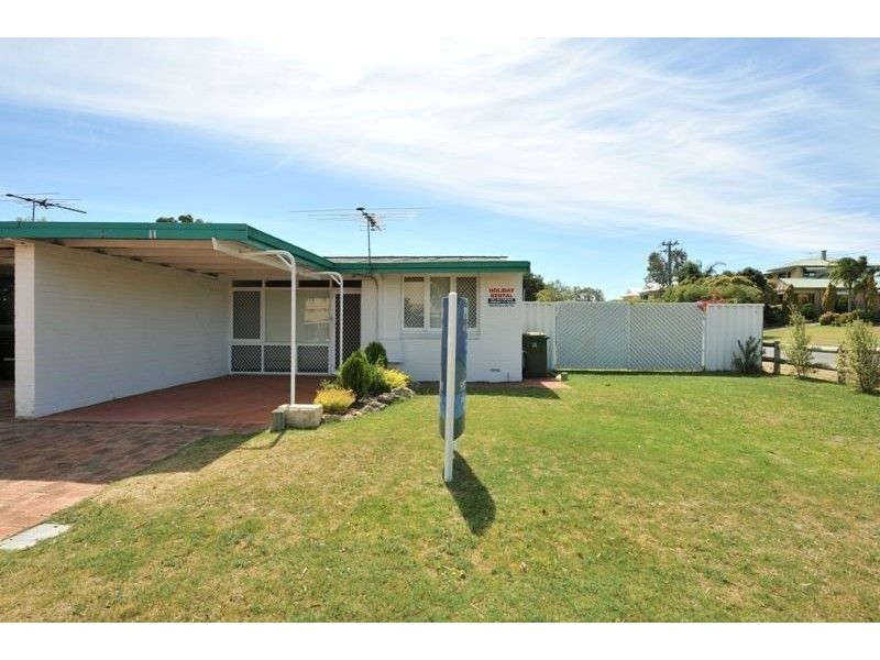 11/2 Wanliss Street, Rockingham WA 6168