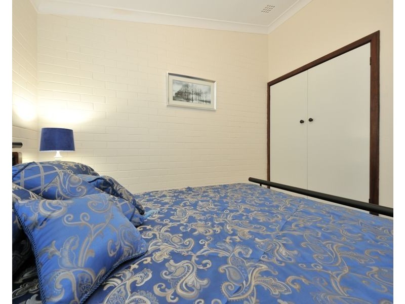 11/2 Wanliss Street, Rockingham WA 6168