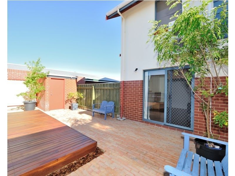3/110 Parkin Street, Rockingham WA 6168