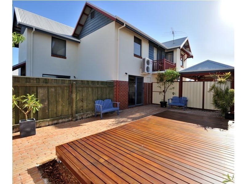 3/110 Parkin Street, Rockingham WA 6168