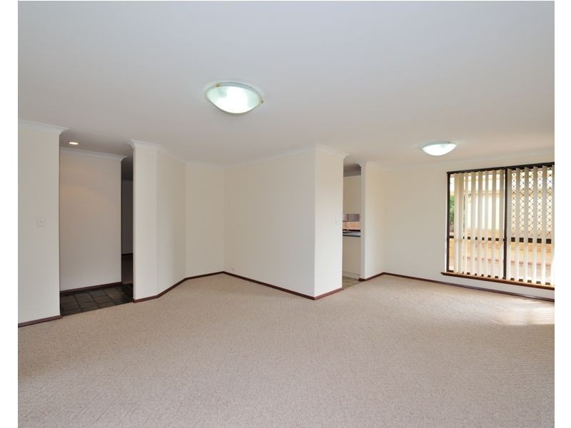 11 Compass Place, Waikiki WA 6169