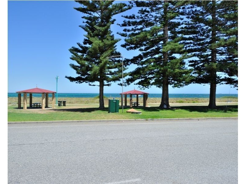 214B Arcadia Drive, Shoalwater WA 6169