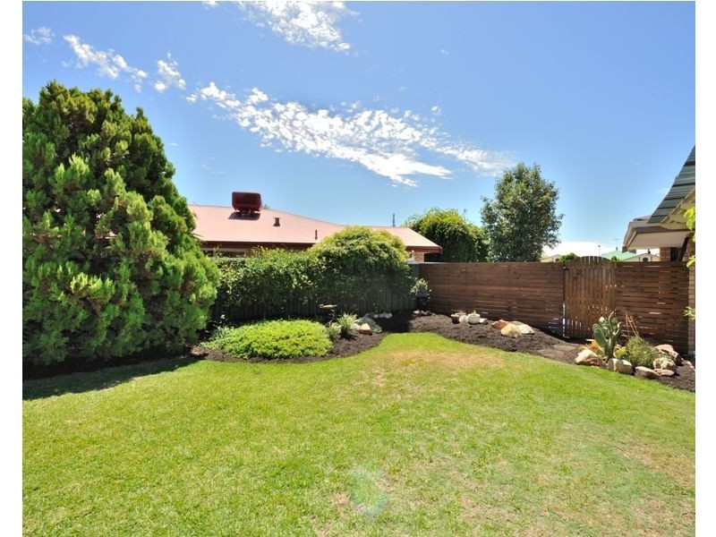 11 Toulon Gardens, Port Kennedy WA 6172