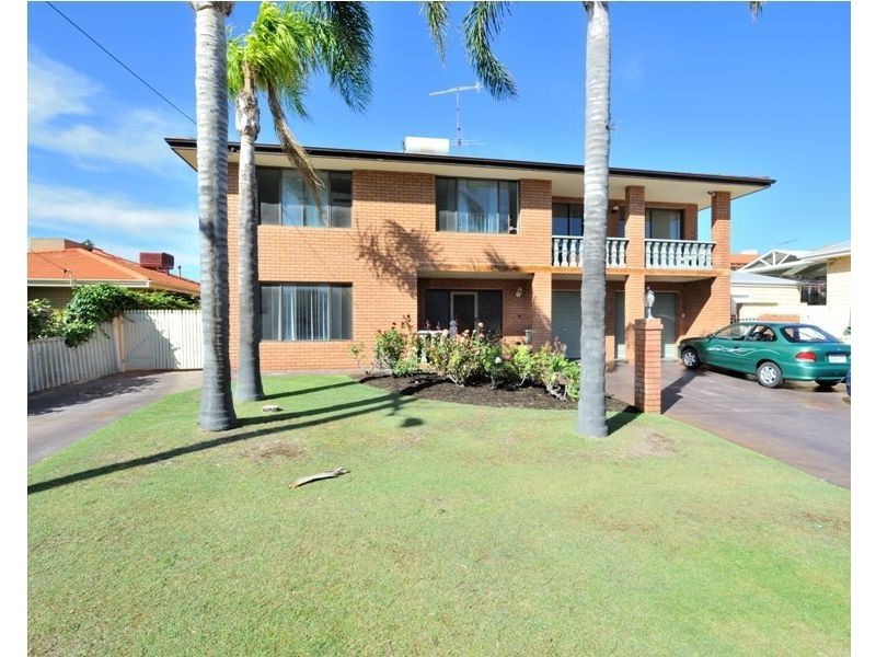 4 Grigo Close, Safety Bay WA 6169