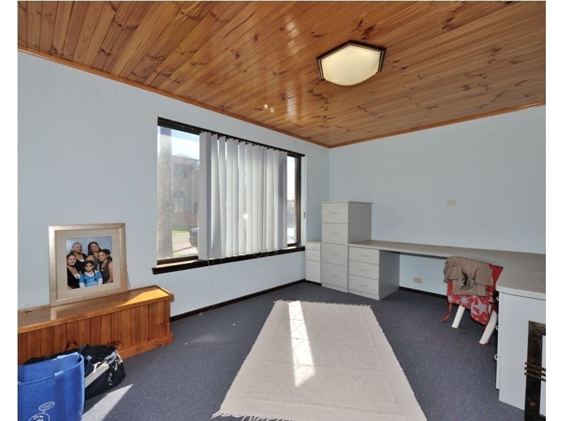 4 Grigo Close, Safety Bay WA 6169