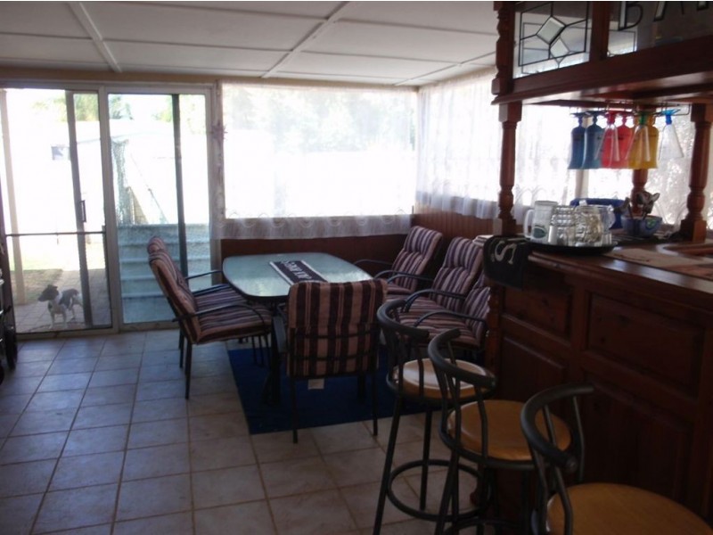 11 Redfin Close, Warnbro WA 6169