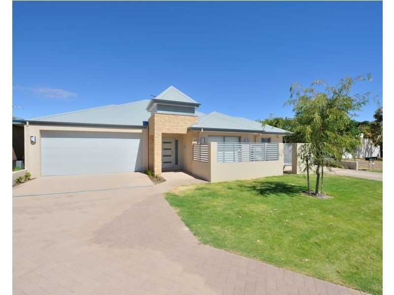 1/45 Harrison Street, Rockingham WA 6168