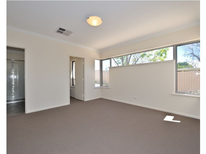 2/45 Harrison Street, Rockingham WA 6168