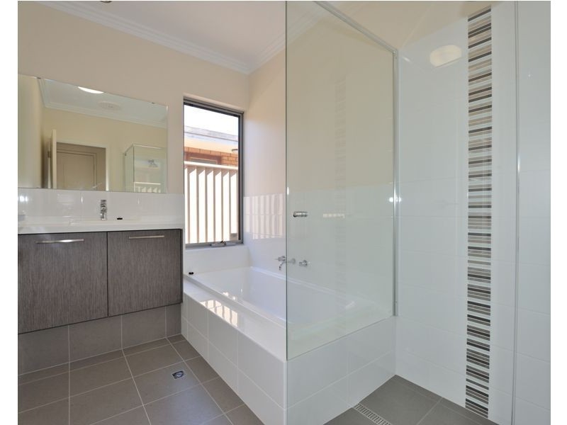 2/45 Harrison Street, Rockingham WA 6168