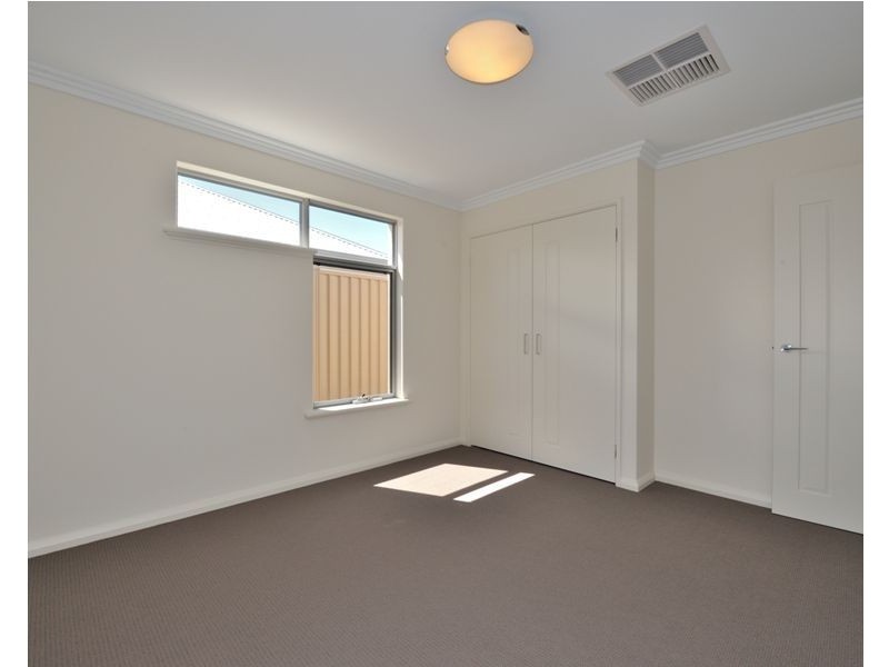 2/45 Harrison Street, Rockingham WA 6168