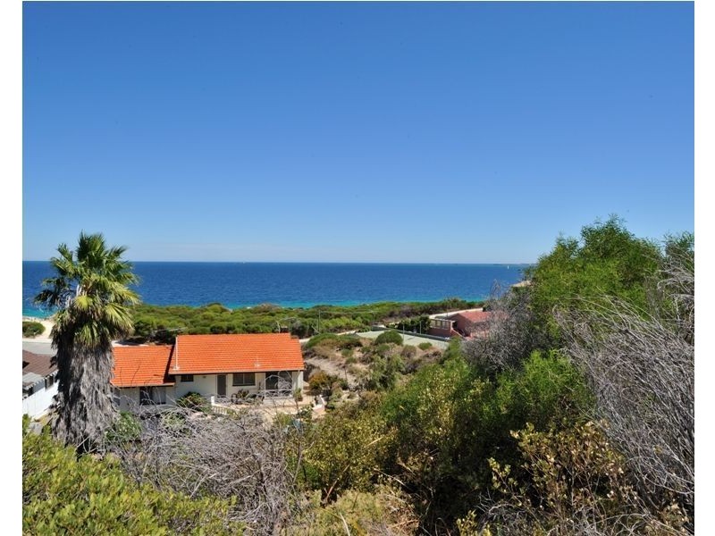 24 Shelton Street, Waikiki WA 6169