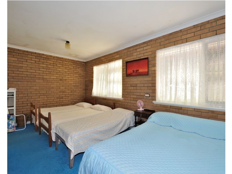 24 Shelton Street, Waikiki WA 6169