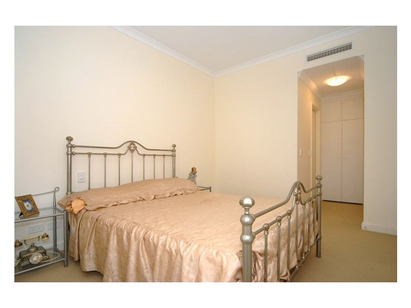 30/17 Rockingham Beach Road, Rockingham WA 6168