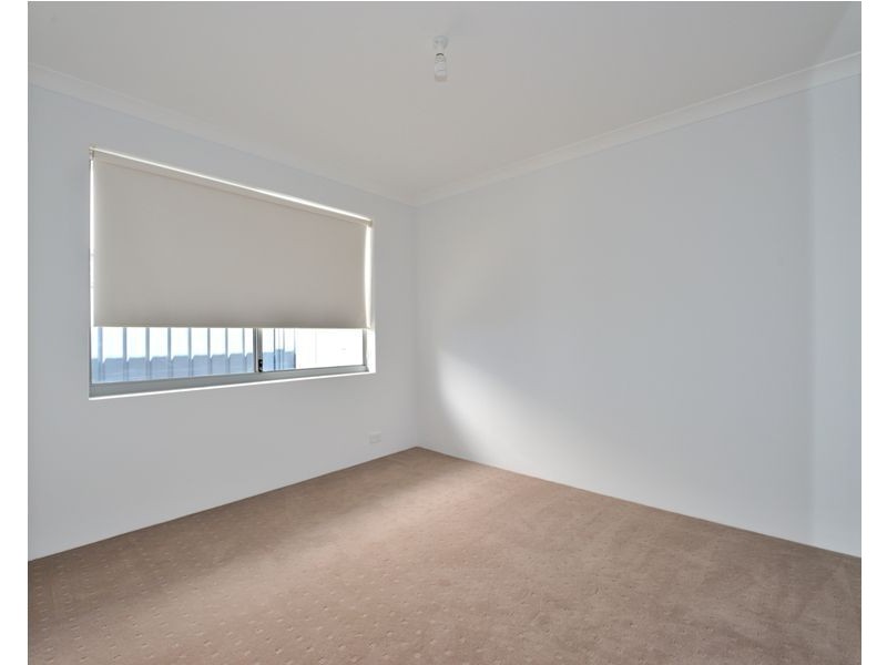 15 Roscoe Turn, Rockingham WA 6168