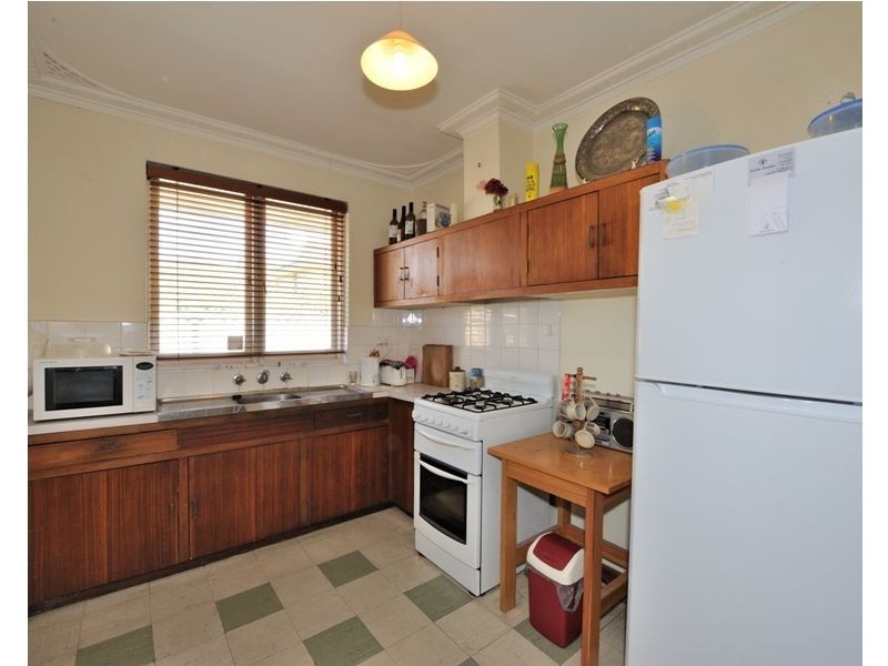35B McKenzie Road, Shoalwater WA 6169