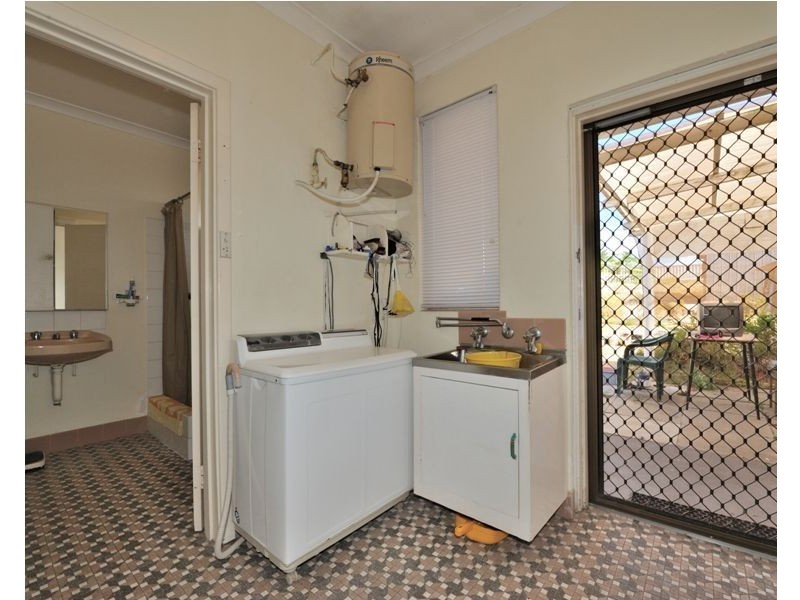 35B McKenzie Road, Shoalwater WA 6169