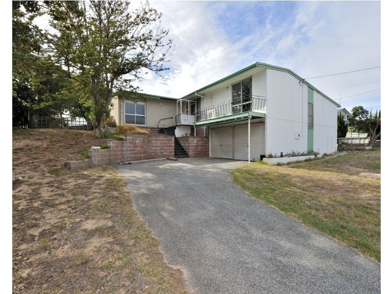 46 Gloucester Crescent, Shoalwater WA 6169