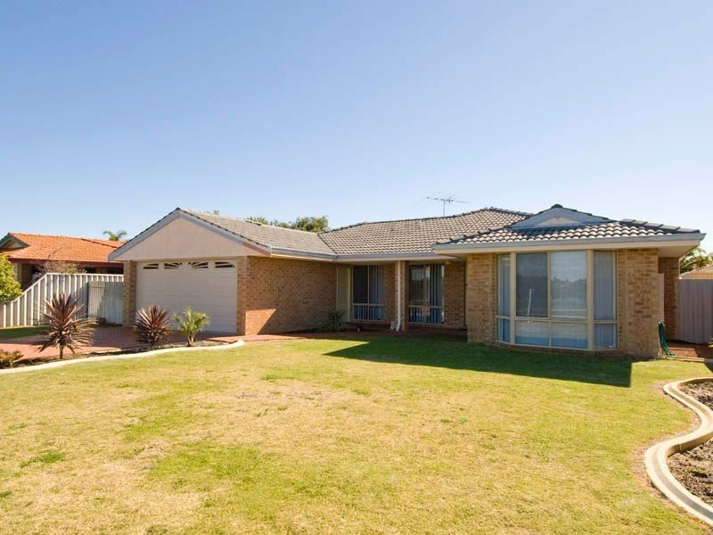 60 Argonaut Ave, Waikiki WA 6169