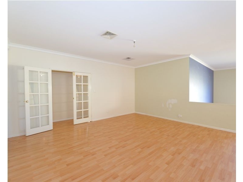 14 Alice Road, Port Kennedy WA 6172