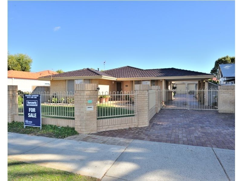 213 Safety Bay Road, Safety Bay WA 6169