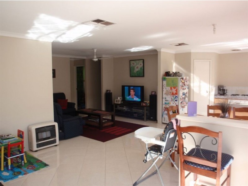 5 Gandesa Green, Port Kennedy WA 6172