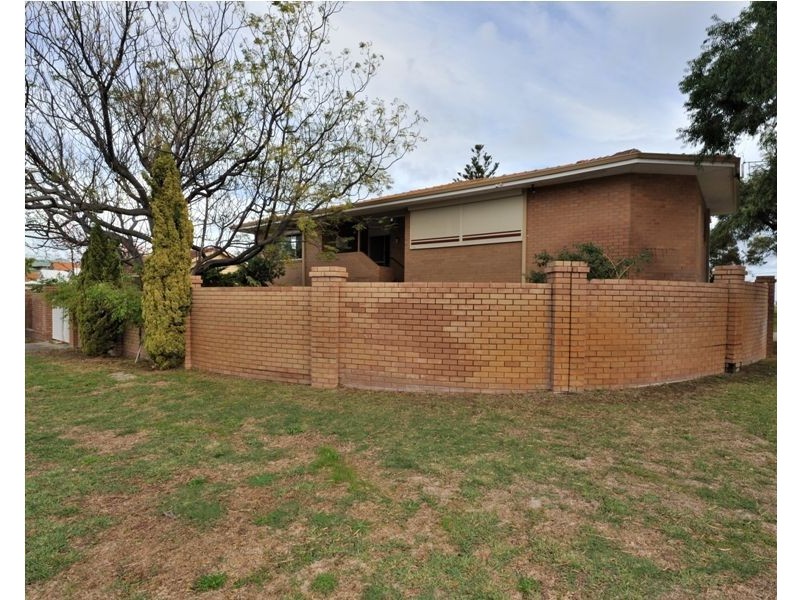 3B Mclarty Road, Shoalwater WA 6169