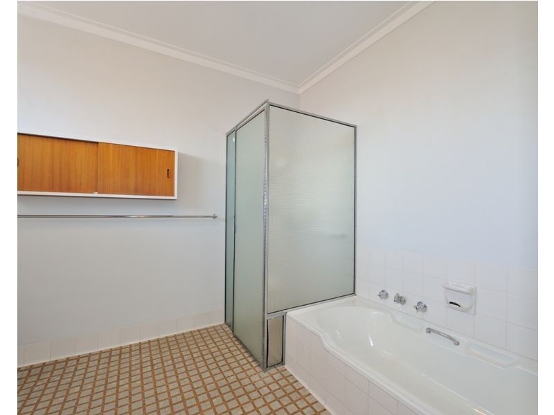 3B Mclarty Road, Shoalwater WA 6169