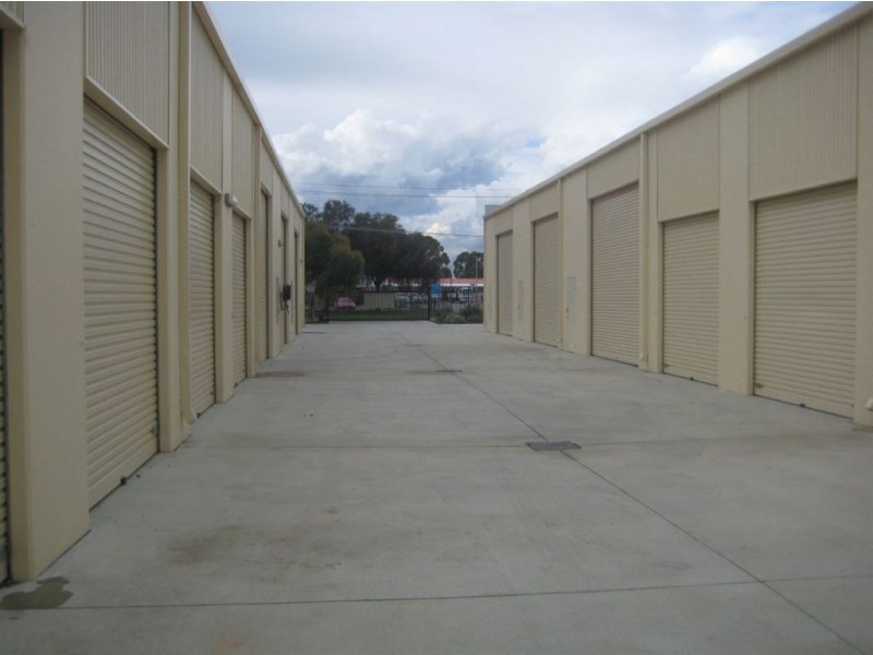 10/15 Crocker Street, Rockingham WA 6168