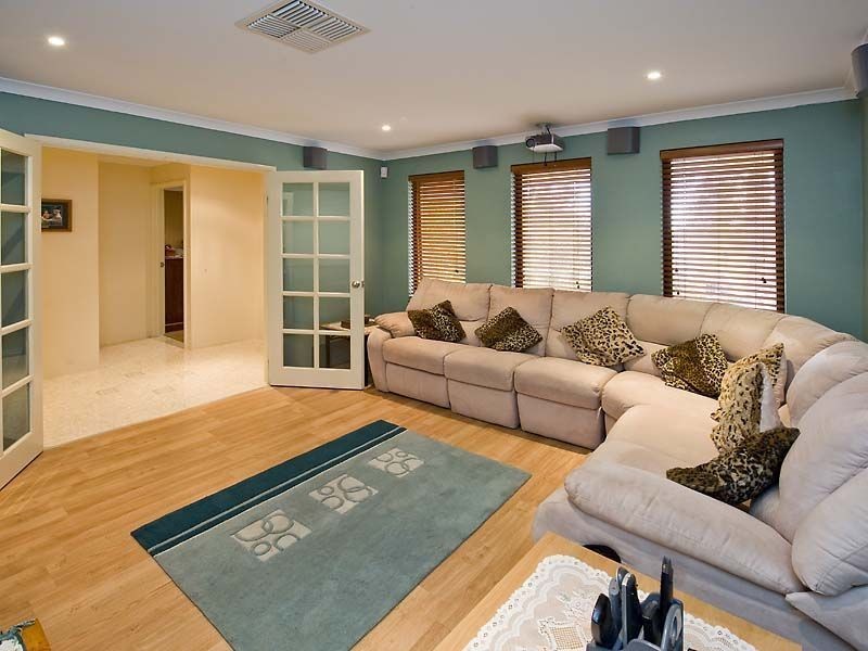 5 Bertholet Rise, Secret Harbour WA 6173