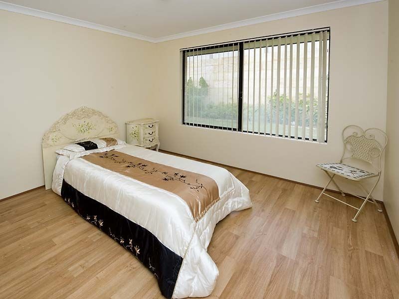 5 Bertholet Rise, Secret Harbour WA 6173