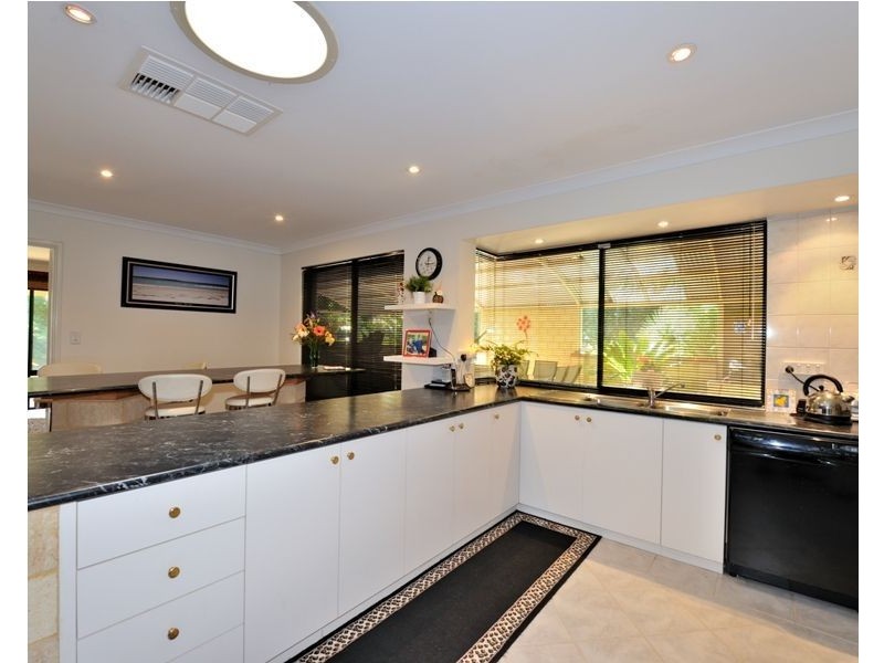 6 Chandler Ramble, Baldivis WA 6171