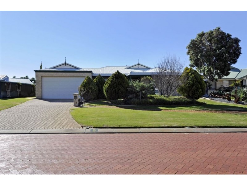 5 Rosebay Gardens, Singleton WA 6175