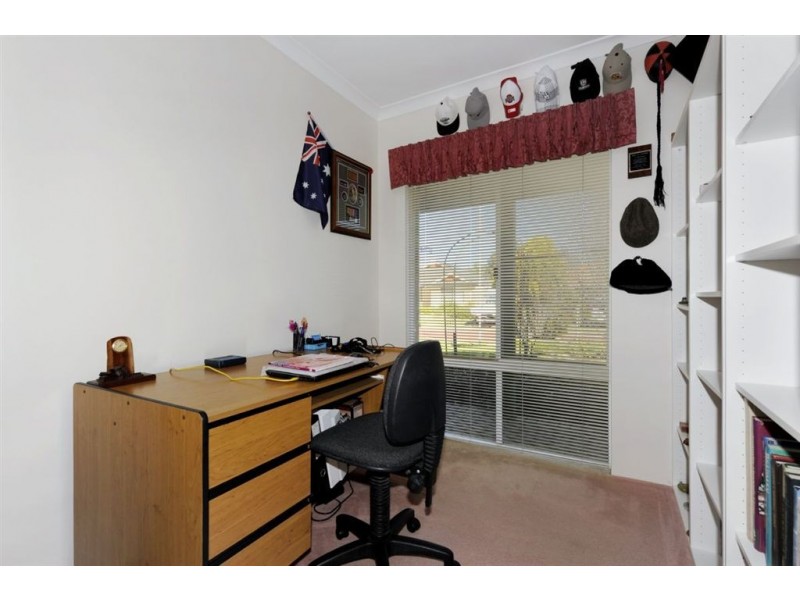 5 Rosebay Gardens, Singleton WA 6175