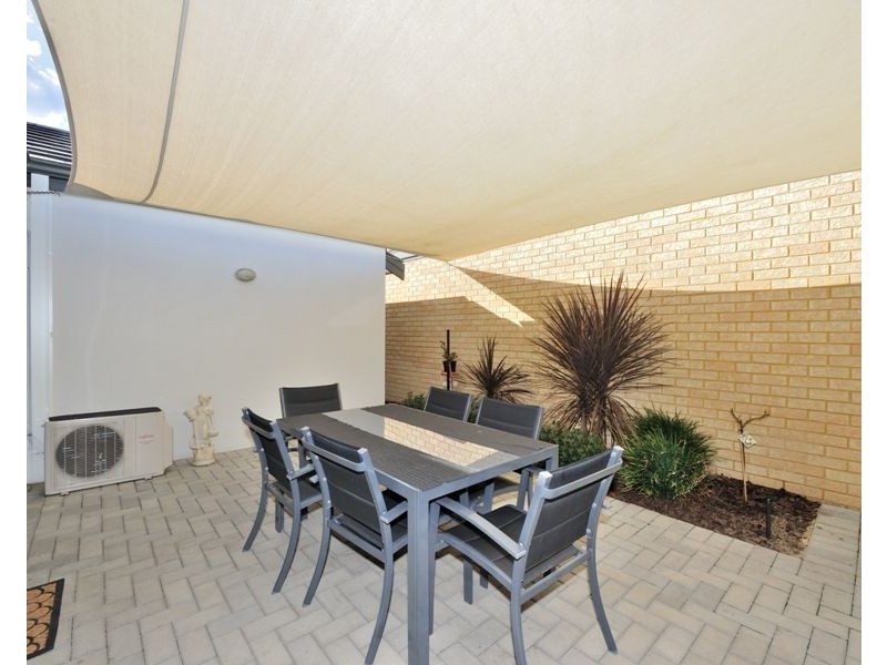 6/2 Pemberton Blvd, Baldivis WA 6171