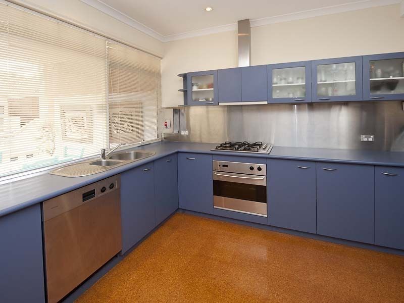 6 Macey Street, East Perth WA 6004