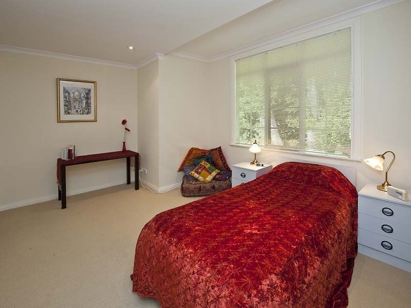 6 Macey Street, East Perth WA 6004